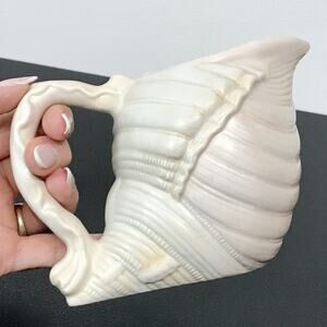 Otagiri Shell Cream Pink Pitcher Pink White Porcelain 1996 Coffee Mug Cup Beach